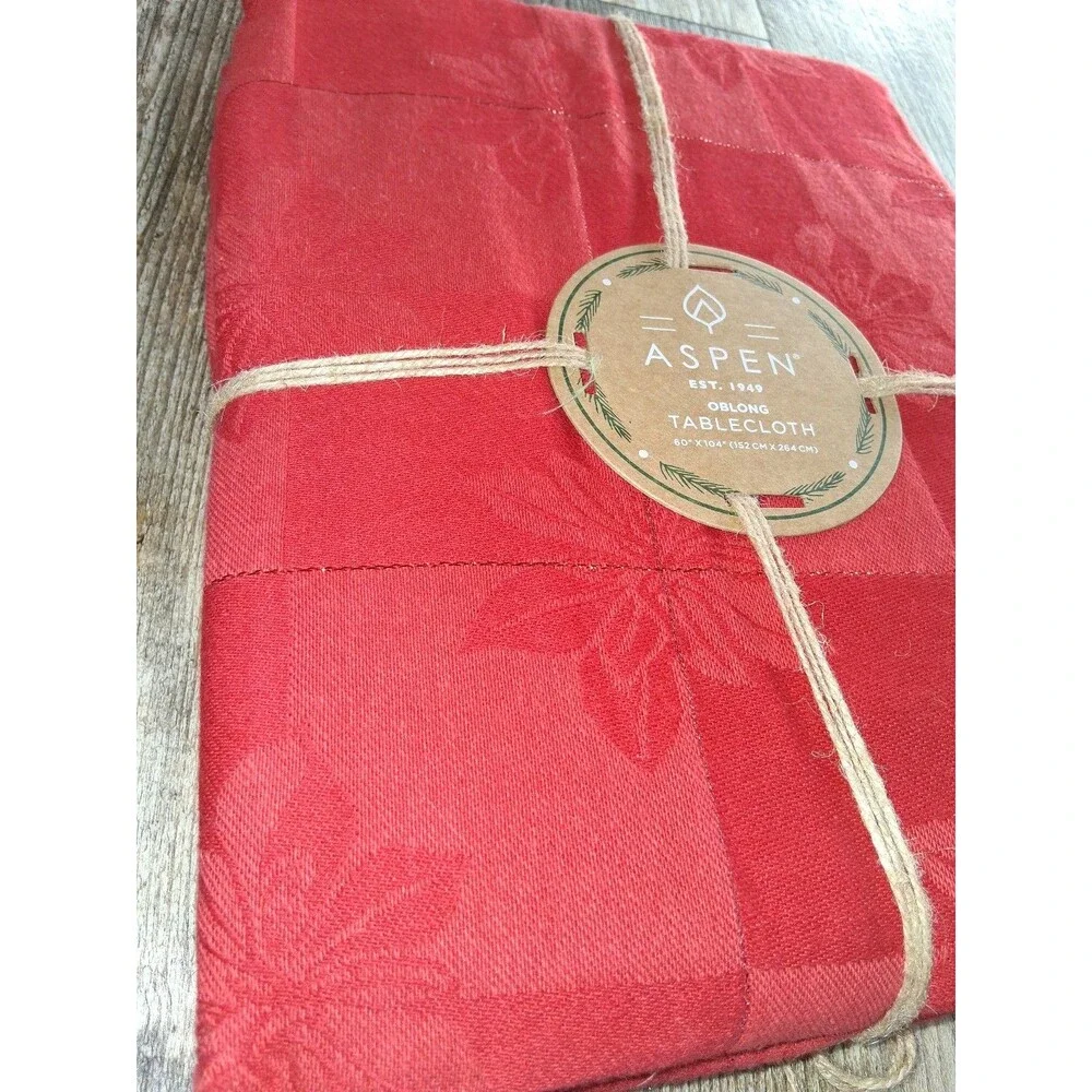 NEW! Aspen Christmas Tablecover, 60